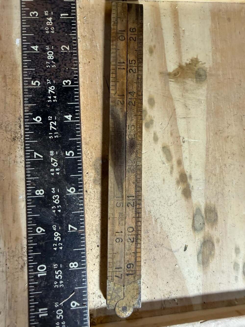 Vintage Lufkin No. 3851 Boxwood and Brass 36 Inch Folding Rule Ruler (Z)